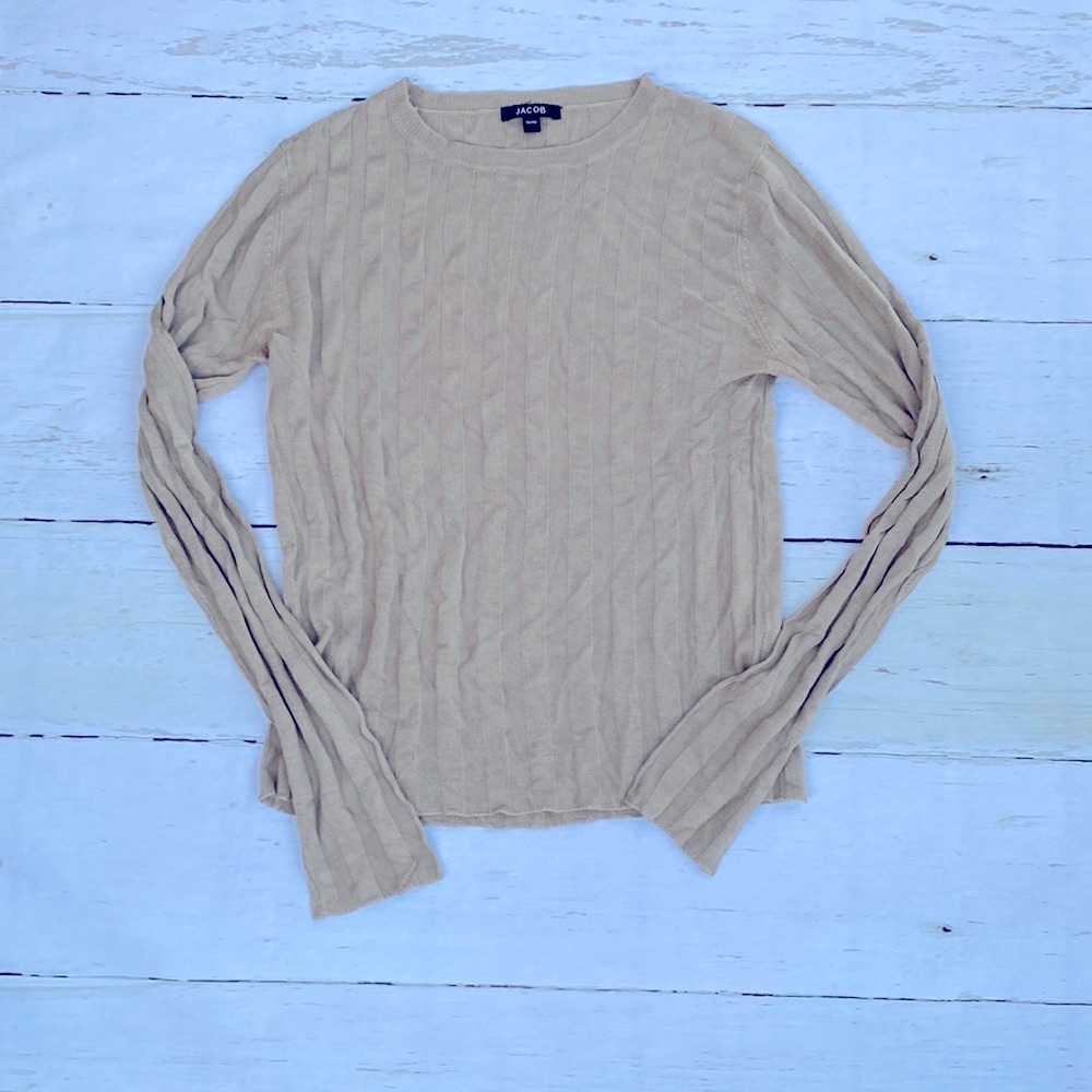 ⭐️ 2/$25 ⭐️ Jacob light sweater